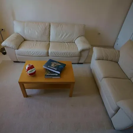 On The Wave - Modern Beachfront In Kalamata Διαμέρισμα