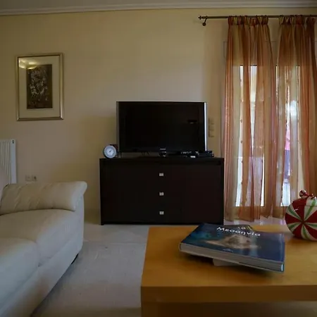 On The Wave - Modern Beachfront In Kalamata *