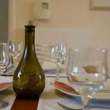 On The Wave - Modern Beachfront In Kalamata Faraí