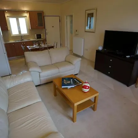 On The Wave - Modern Beachfront In Kalamata *