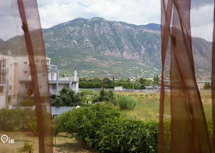 On The Wave - Modern Beachfront In Kalamata *