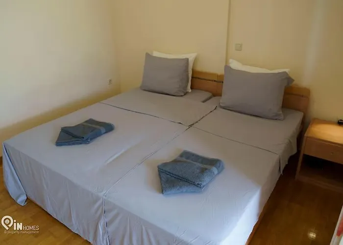 On The Wave - Modern Beachfront In Kalamata Apartman *