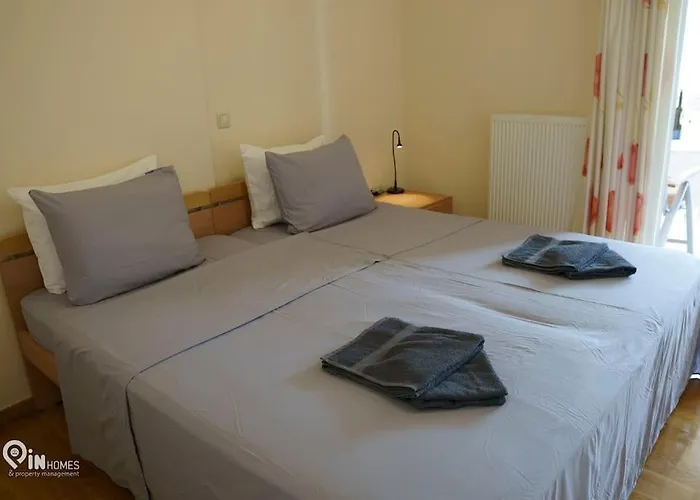 On The Wave - Modern Beachfront In Kalamata Faraí